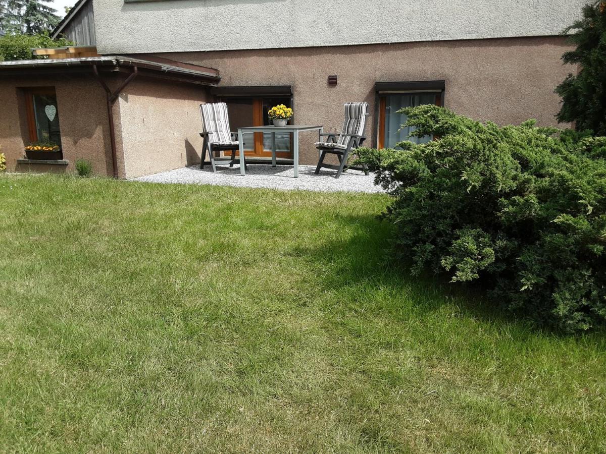 Ferienwohnung Alt Sammit Krakow am See Exterior foto